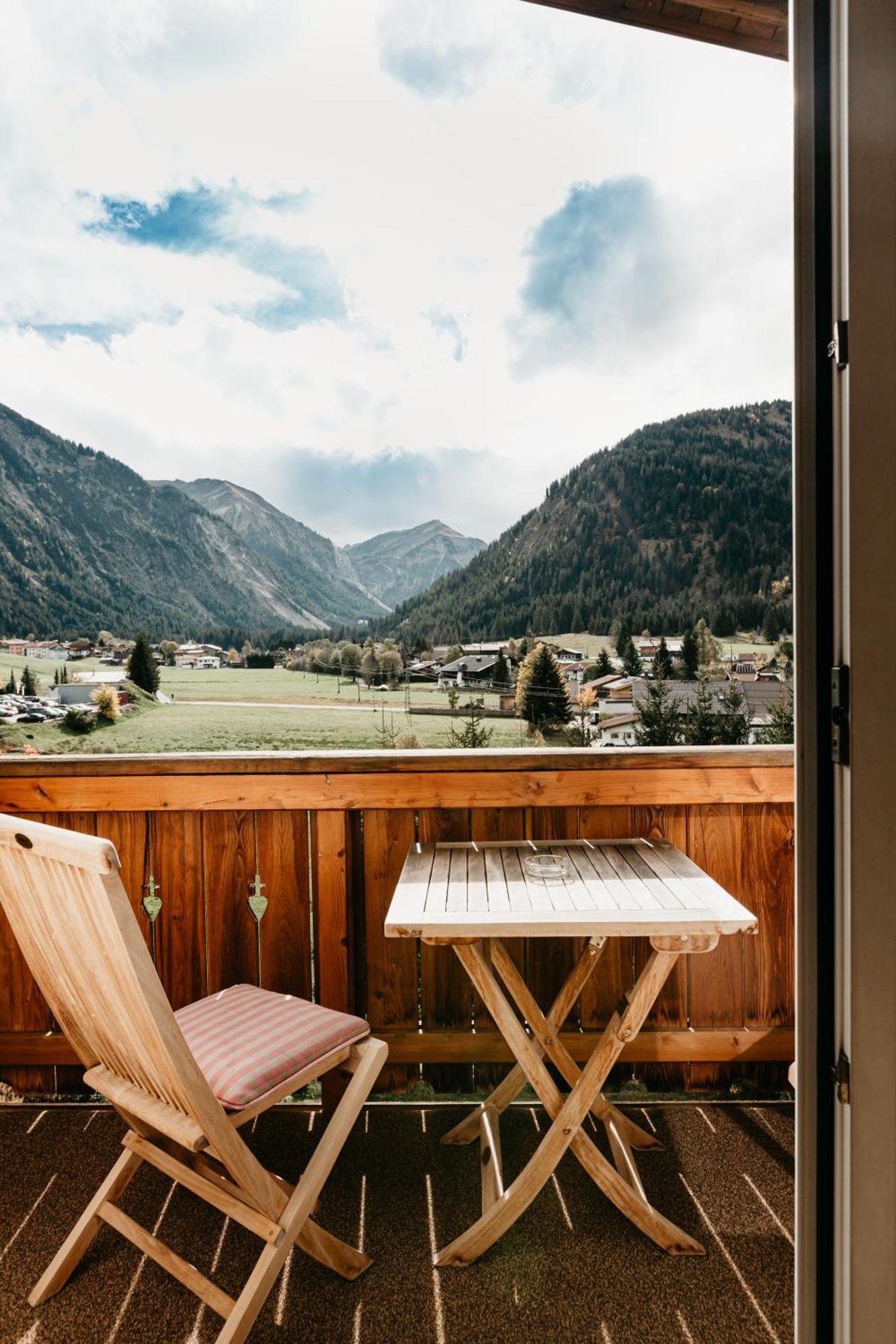 Hotel Hohenfels Tannheim Ngoại thất bức ảnh